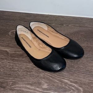 Black Ballerina Flats